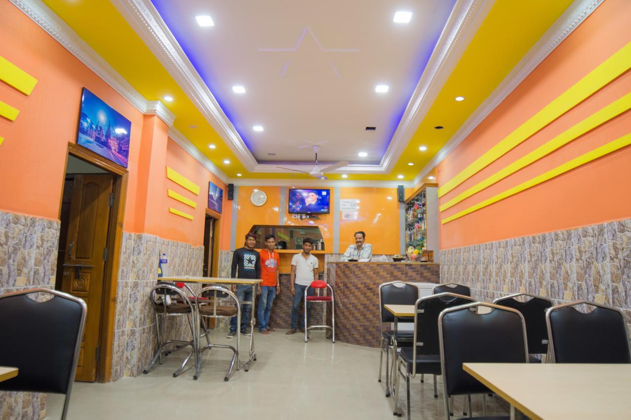 Galaxy Guest House Siddharthanagar Ngoại thất bức ảnh