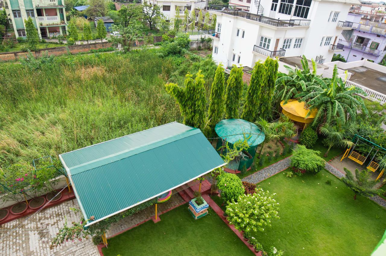 Galaxy Guest House Siddharthanagar Ngoại thất bức ảnh